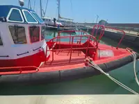 Кораб за превоз на екипаж за продажба