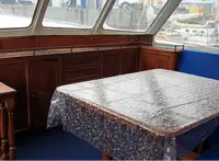 Круизен кораб за продажба