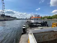 Буксир за продажба