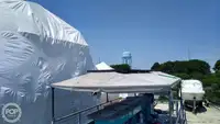 Контейнеровоз за продажба