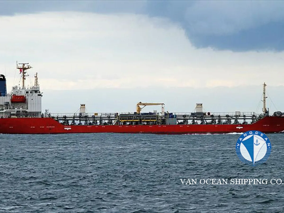Танкер за нефт/химикали за продажба