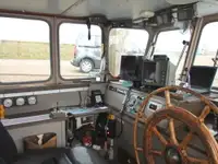 Круизен кораб за продажба