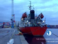 Танкер за нефт/химикали за продажба