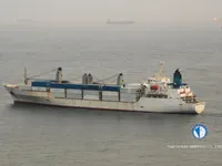 Хладилен кораб за продажба