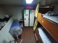 Кораб за доставки за продажба