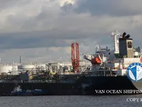 Танкер за нефт/химикали за продажба