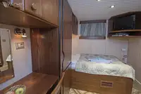 Круизен кораб за продажба