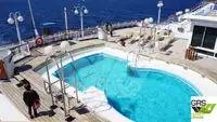 Круизен кораб за продажба