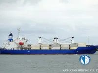 Хладилен кораб за продажба