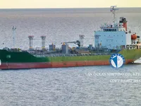Танкер за нефт/химикали за продажба