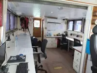 Кораб за проучване за продажба