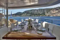 Круизен кораб за продажба