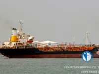 Танкер за нефт/химикали за продажба