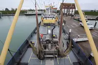 Пътнически кораб за продажба