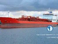 Танкер за нефт/химикали за продажба
