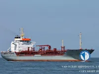 Танкер за нефт/химикали за продажба
