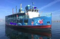Круизен кораб за продажба