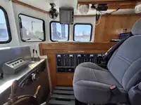 Буксир за продажба