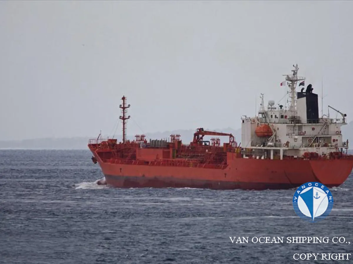 Танкер за нефт/химикали за продажба