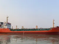Танкер за нефт/химикали за продажба