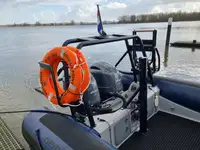 Контейнеровоз за продажба