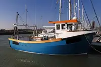 Работни лодки за продажба