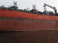 Танкер за нефт/химикали за продажба