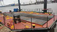 Баржа за продажба