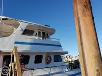 Ферибот за продажба