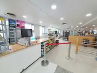 Хладилен кораб за продажба