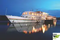 Круизен кораб за продажба