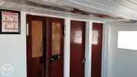 Катамаран за продажба