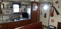 Патрулен кораб за продажба