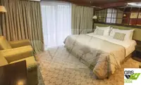 Круизен кораб за продажба