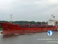 Танкер за нефт/химикали за продажба