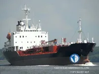 Танкер за нефт/химикали за продажба
