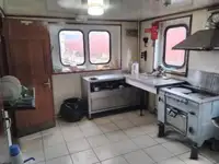 Баржа за продажба