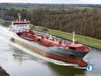 Танкер за нефт/химикали за продажба
