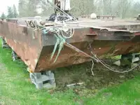 Баржа за продажба