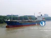 Танкер за нефт/химикали за продажба