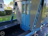 Ферибот за продажба