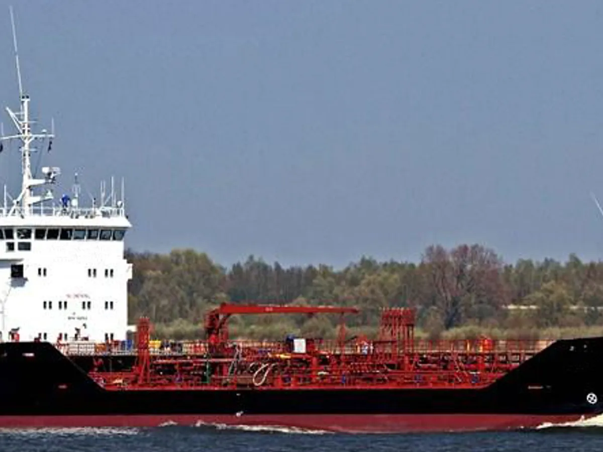 Танкер за нефт/химикали за продажба