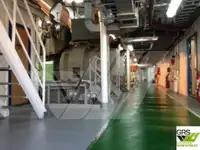 Плаващ хотел за продажба