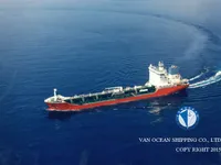 Танкер за нефт/химикали за продажба