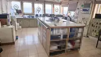 Кораб за доставки за продажба