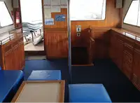 Круизен кораб за продажба