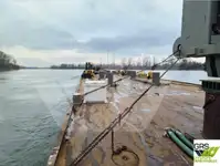 Баржа за продажба