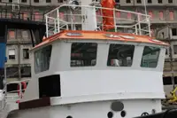 Буксир за продажба