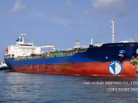 Танкер за нефт/химикали за продажба