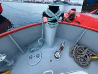 Буксир за продажба